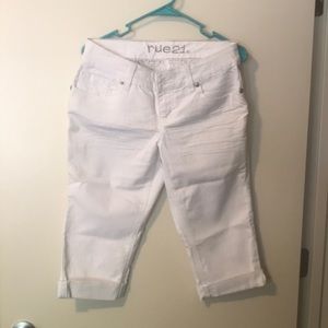 Rue21 Pants - White Jean capris Rue21 Pants - White Jean capris